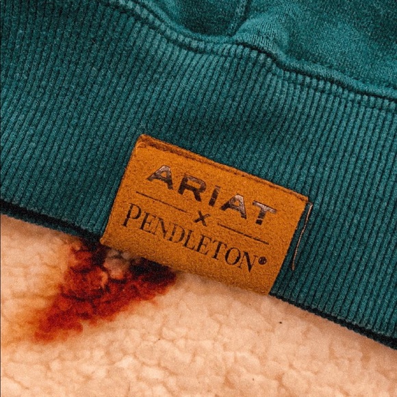 Ariat x Pendleton Hoodie - Picture 3 of 9